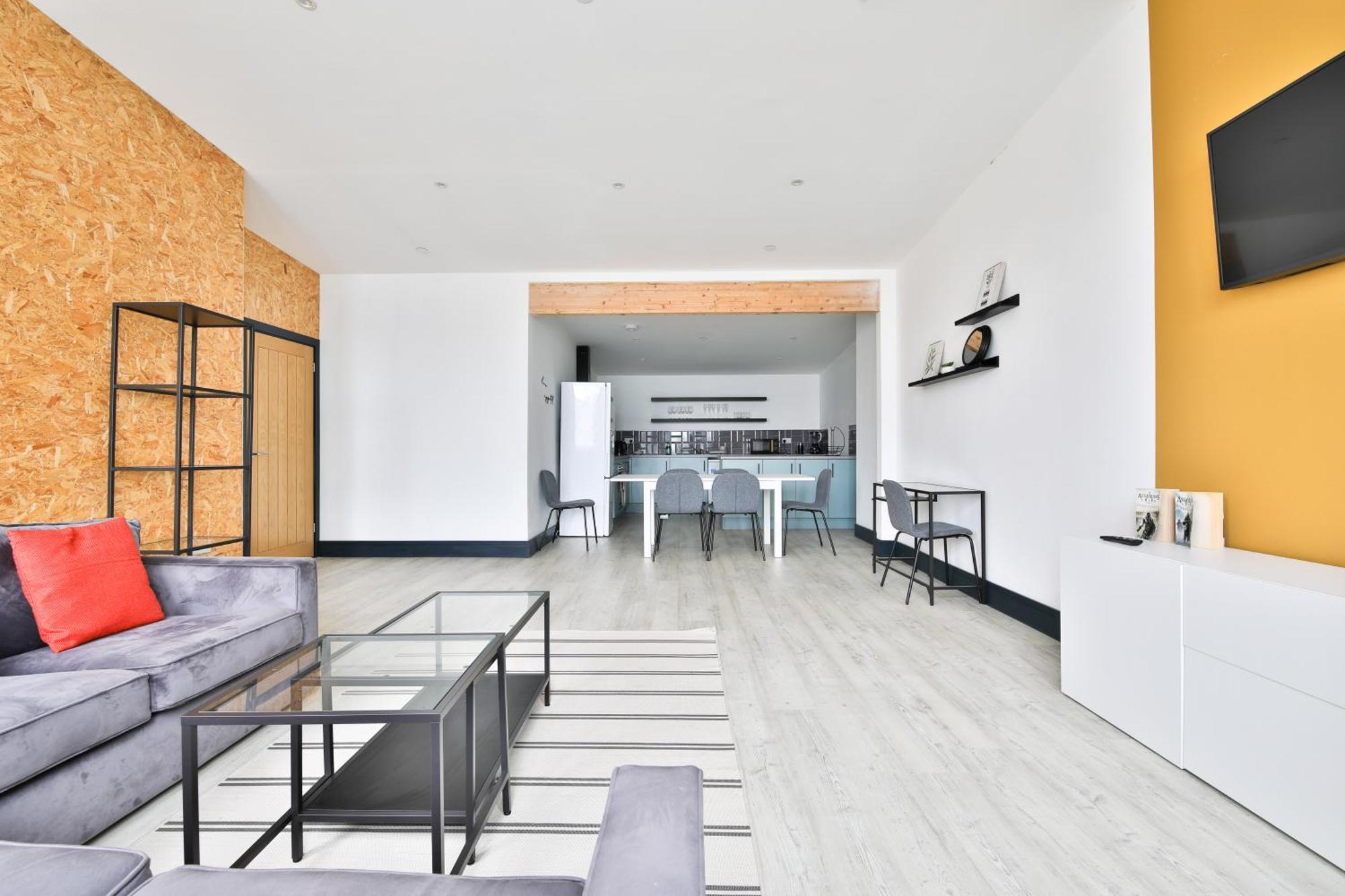 The Kingsway- 2 Bedroom Central Swansea Apartments By Stayright ภายนอก รูปภาพ