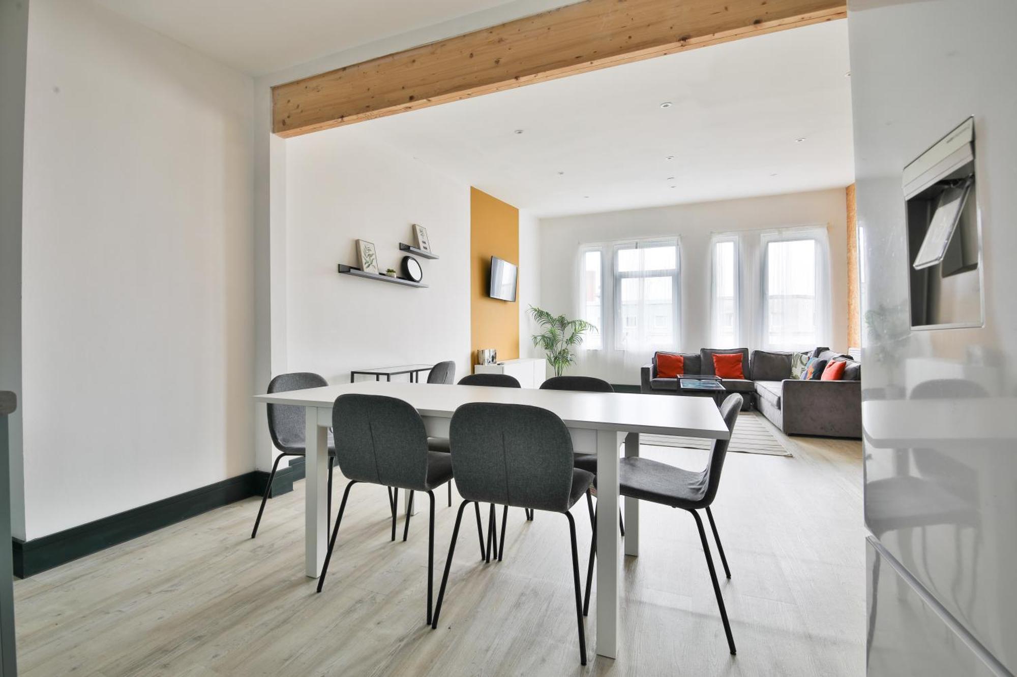 The Kingsway- 2 Bedroom Central Swansea Apartments By Stayright ภายนอก รูปภาพ